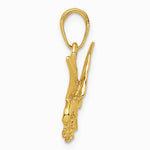 10K / 14K Yellow Gold Eagle Landing Pendant - Product Photo