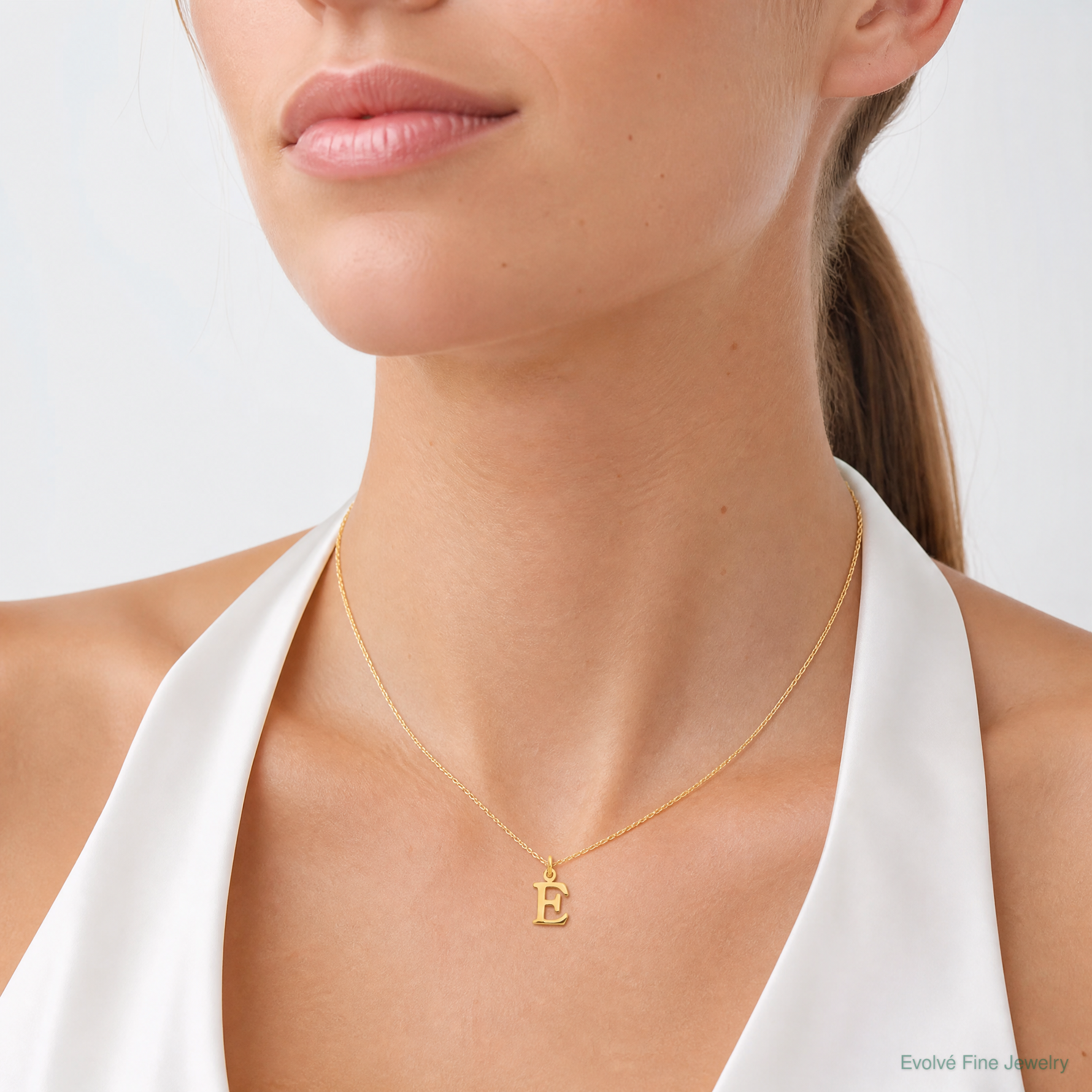 14ky Cutout Letter E Initial Pendant - Model Shot