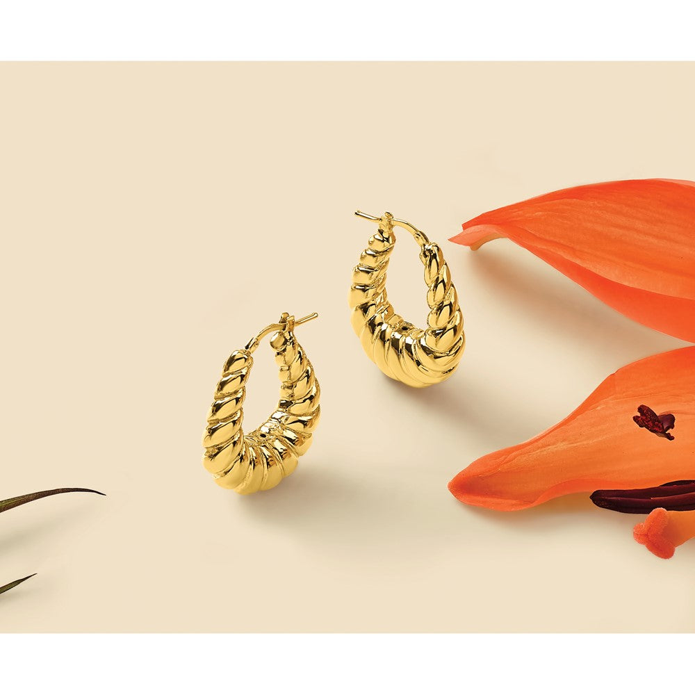 Leslie's 14K Polished Scallop Oval Hoop Earrings - Product Photo