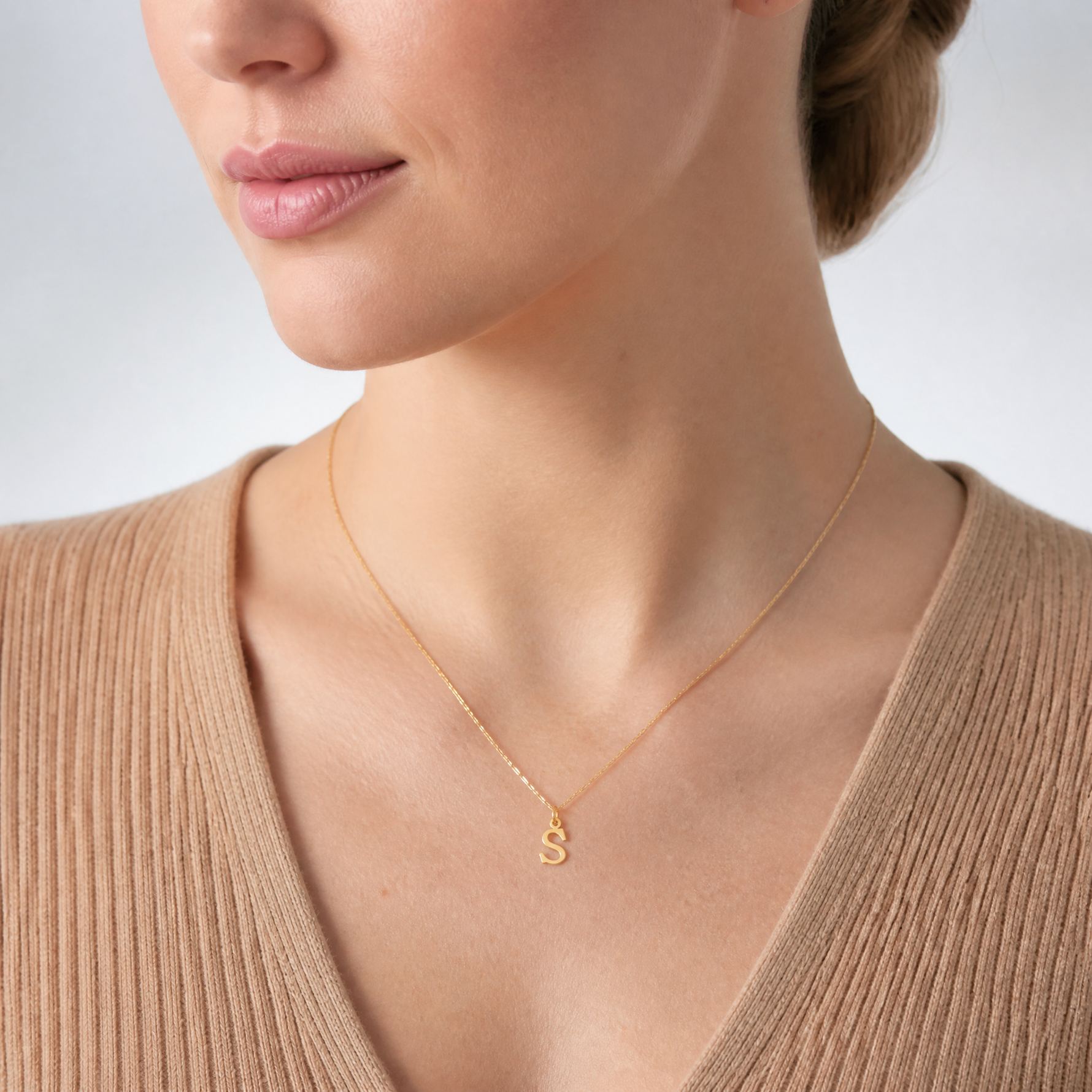 14ky Cutout Letter S Initial Pendant - Model Shot