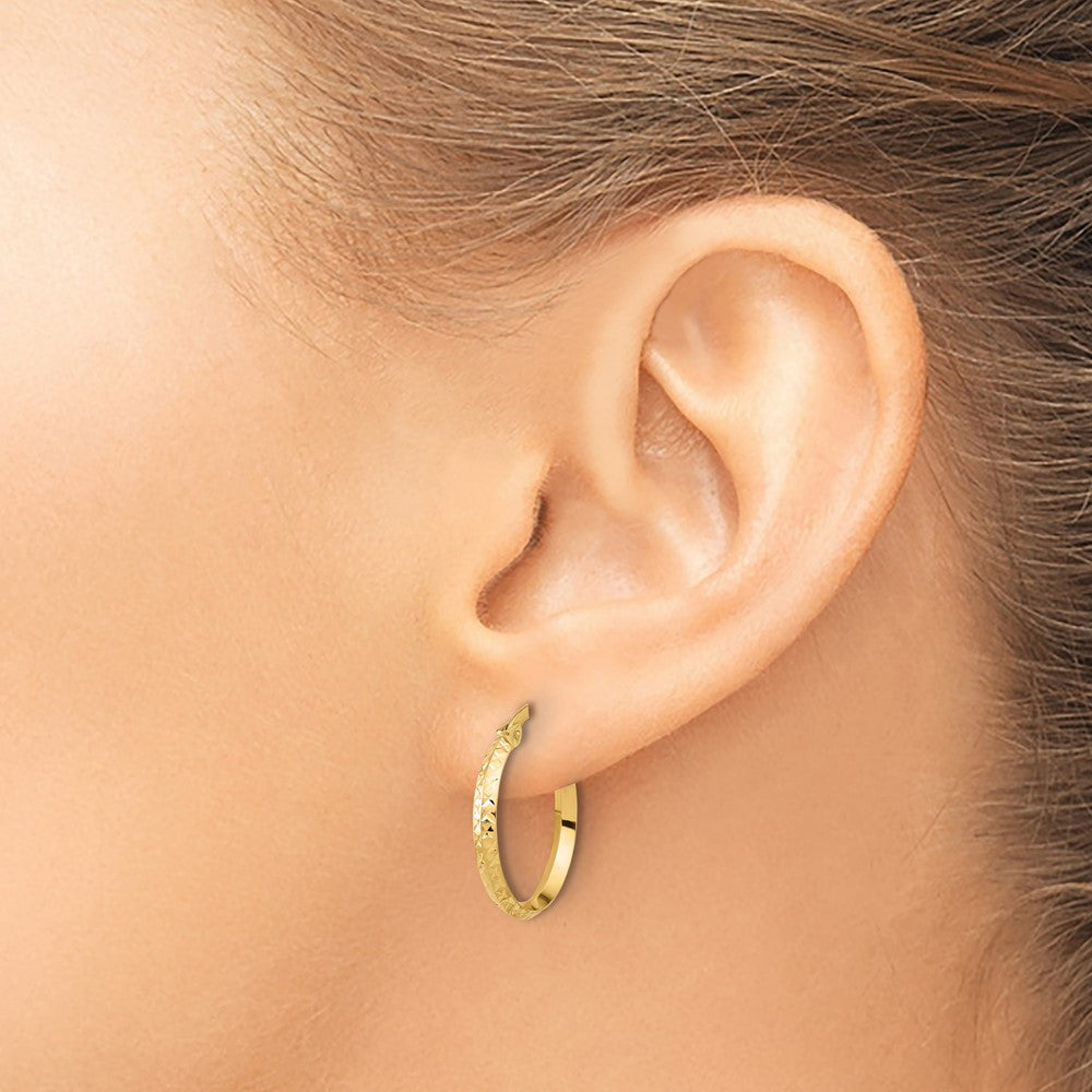 14K Yellow Gold Polished and Diamond-cut Knife Edge Hoop Earrings - Product Photo