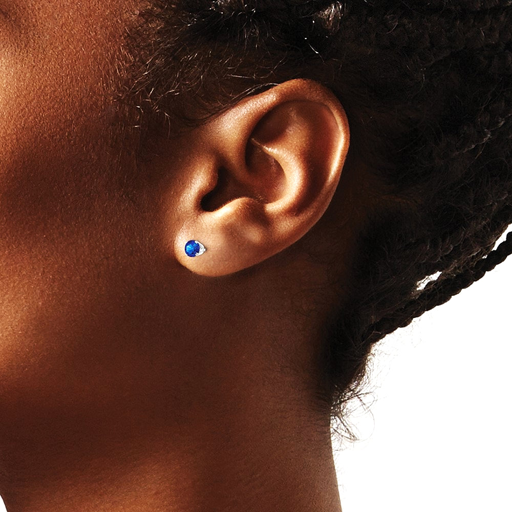 14K White Gold 4mm Sapphire Stud Earrings - Product Photo