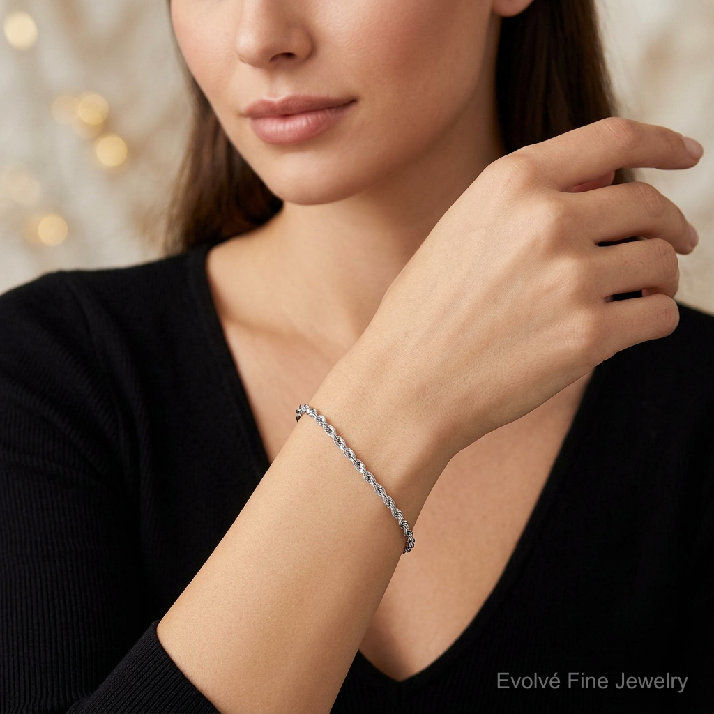 14k White Gold 3.25mm D/C Rope with Lobster Clasp Chain - Model Shot