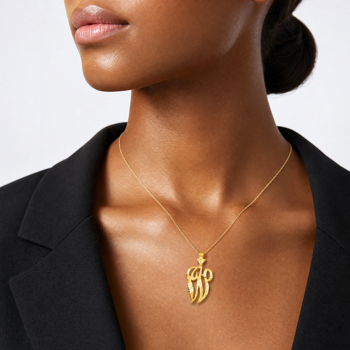 10k Initial W Pendant - Model Shot