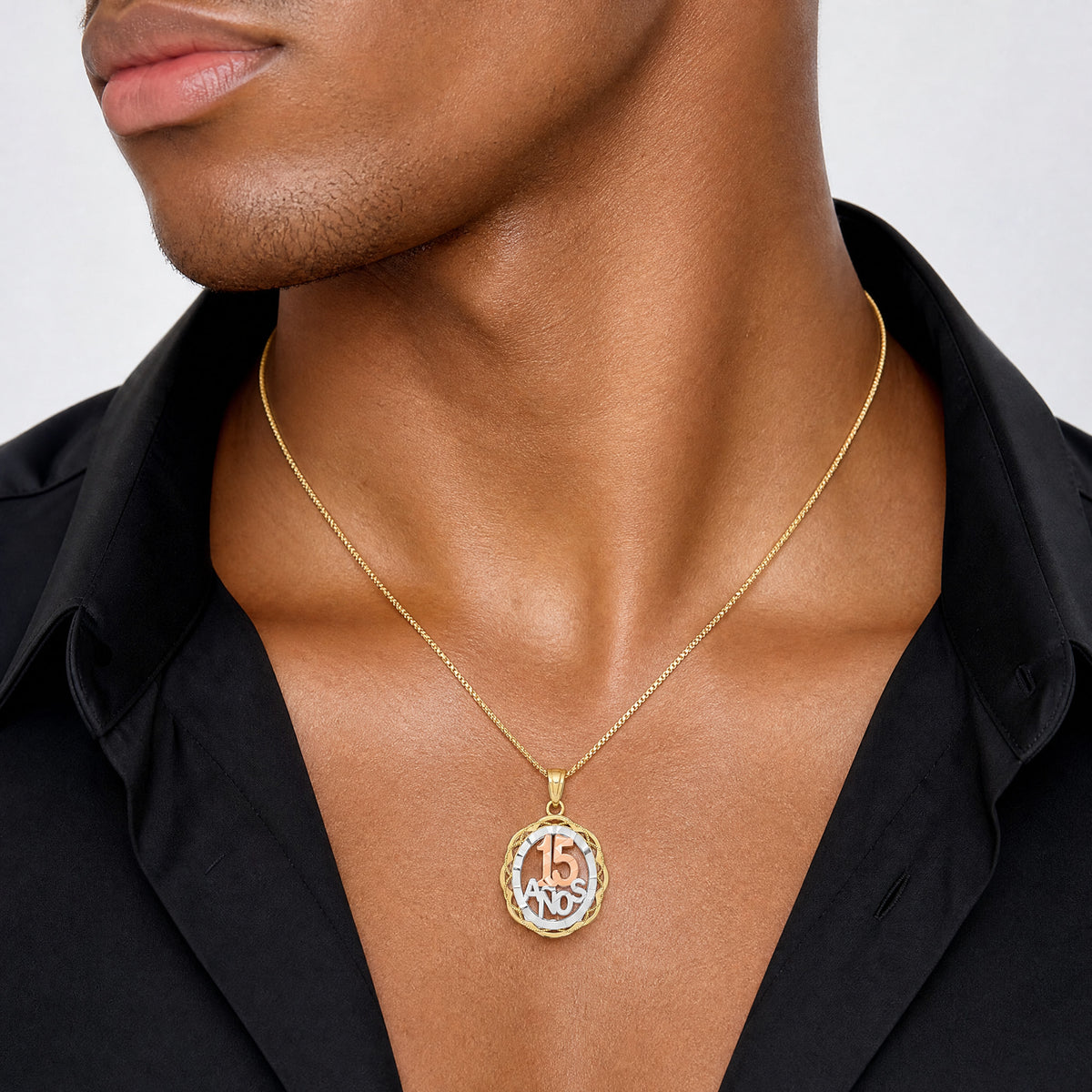10K Two-tone w/White Rhodium Sweet 15 ANOS Oval Pendant - Model Shot