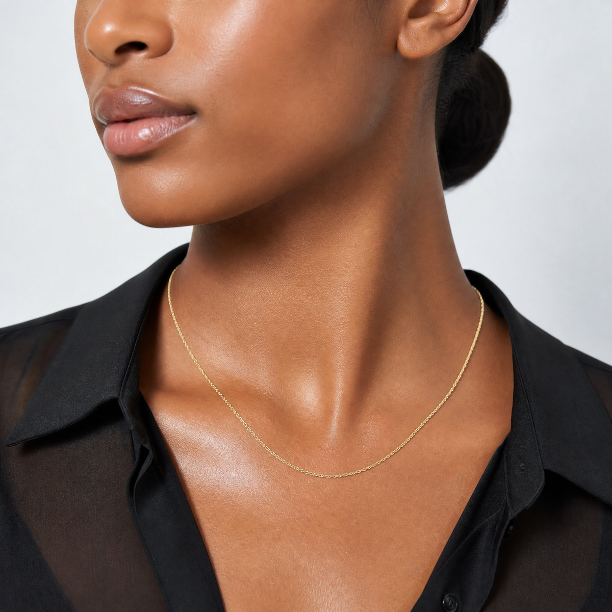 10k 1.55mm Carded Cable Rope Chain - Model Shot