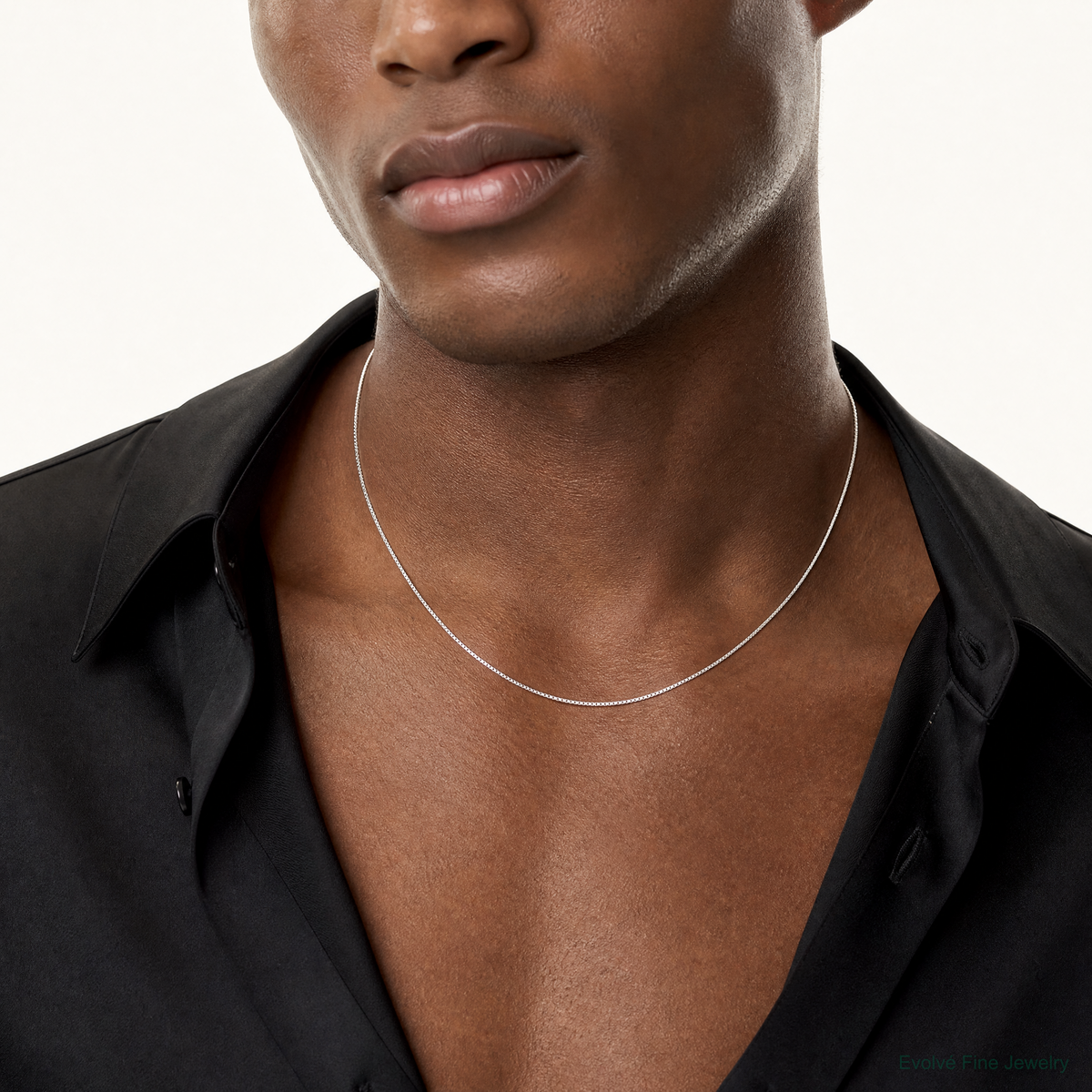 10K White Gold .7mm Box Chain - Model Shot