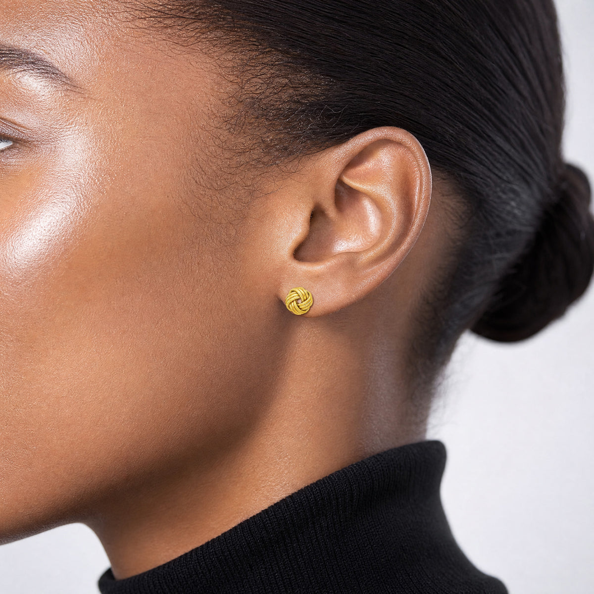 Leslie's 10K Knot Polished D/C Post Earrings - Model Shot