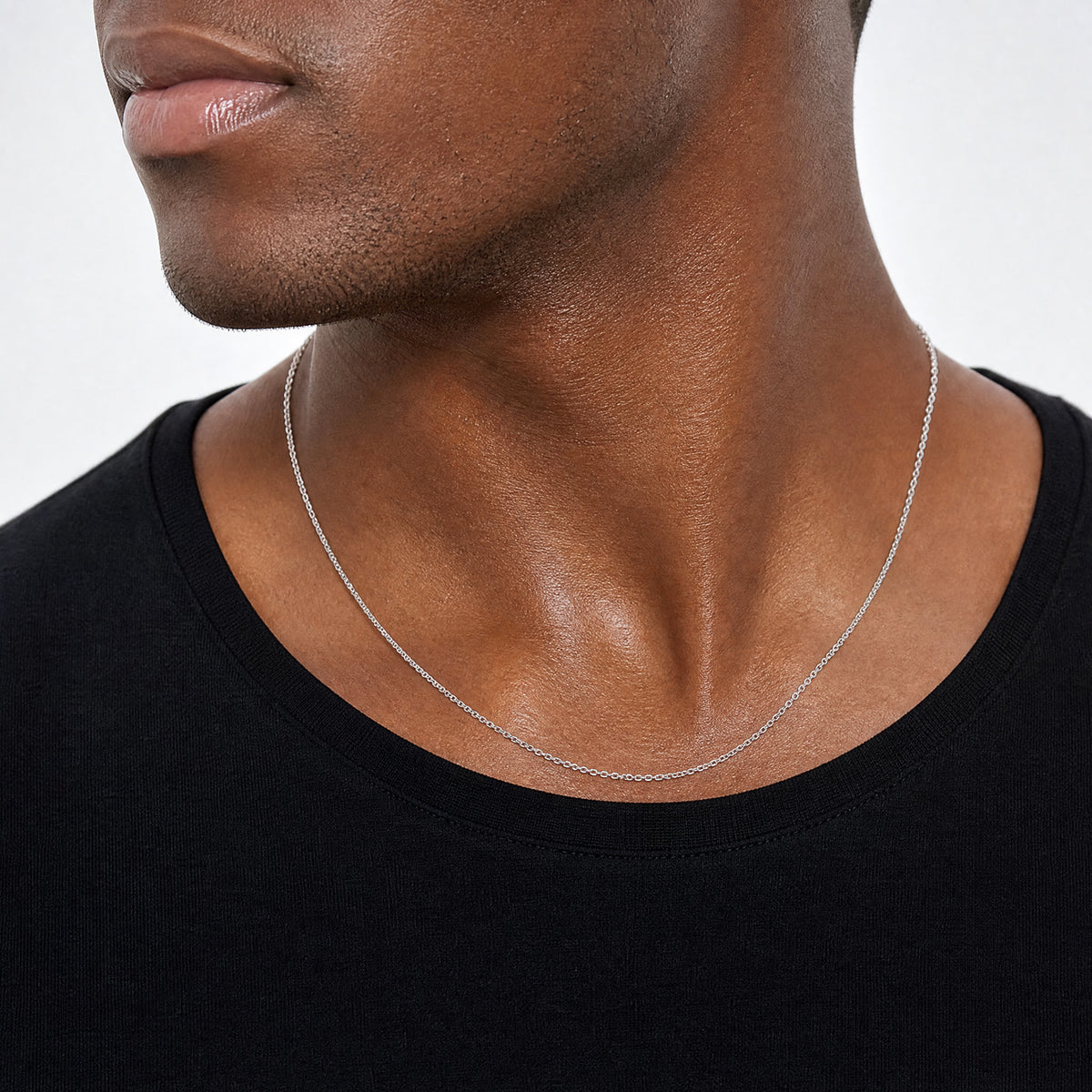 Leslie's 14K White Gold 1.05mm D/C Cable Chain - Model Shot