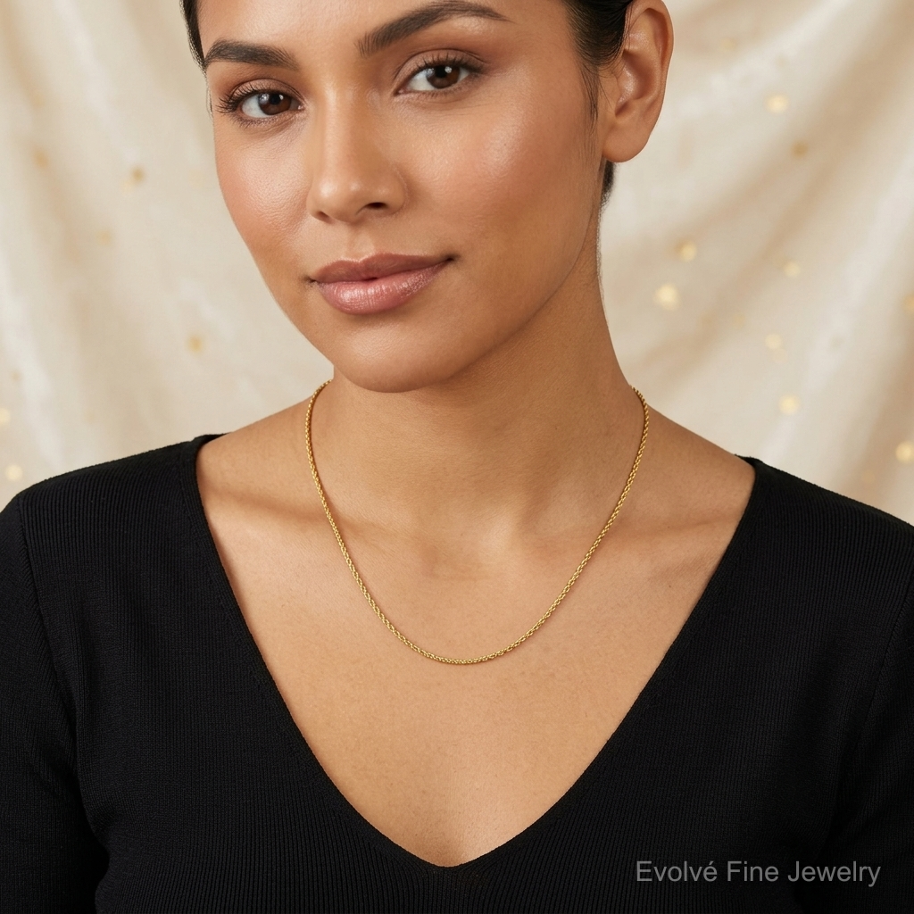 Leslie's 10K 1.2 mm Loose Rope Chain - Model Shot