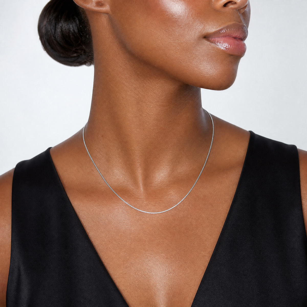 Leslie's 10K White Gold .7mm Box Chain - Model Shot