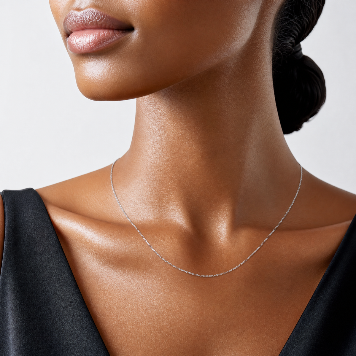 14k White Gold .42mm Gold Carded Curb Chain - Model Shot