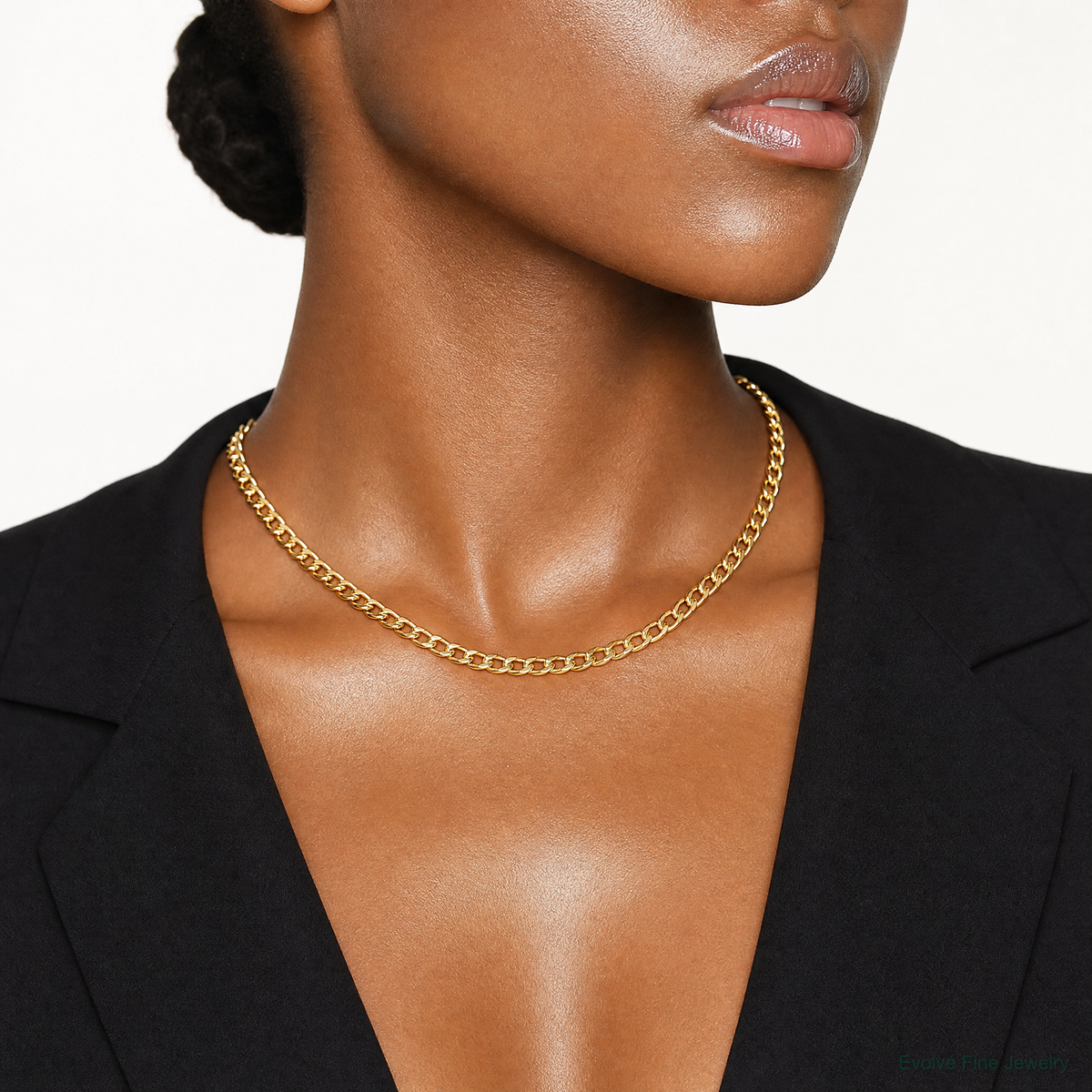 14k 4.3mm Semi-Solid Curb Chain - Model Shot