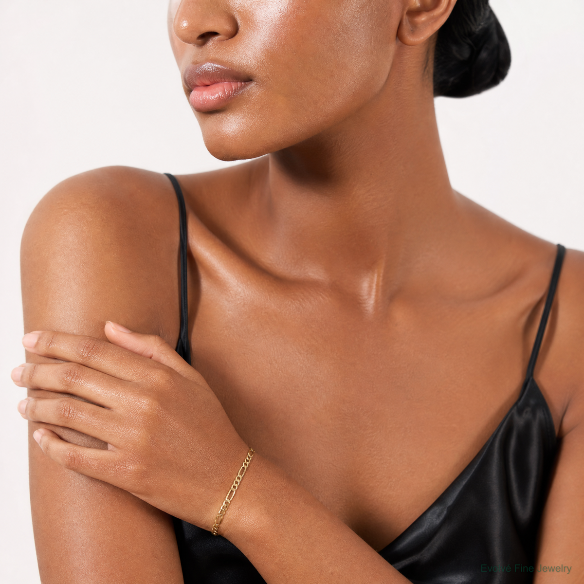 14k 2.5mm Semi-Solid Figaro Chain - Model Shot
