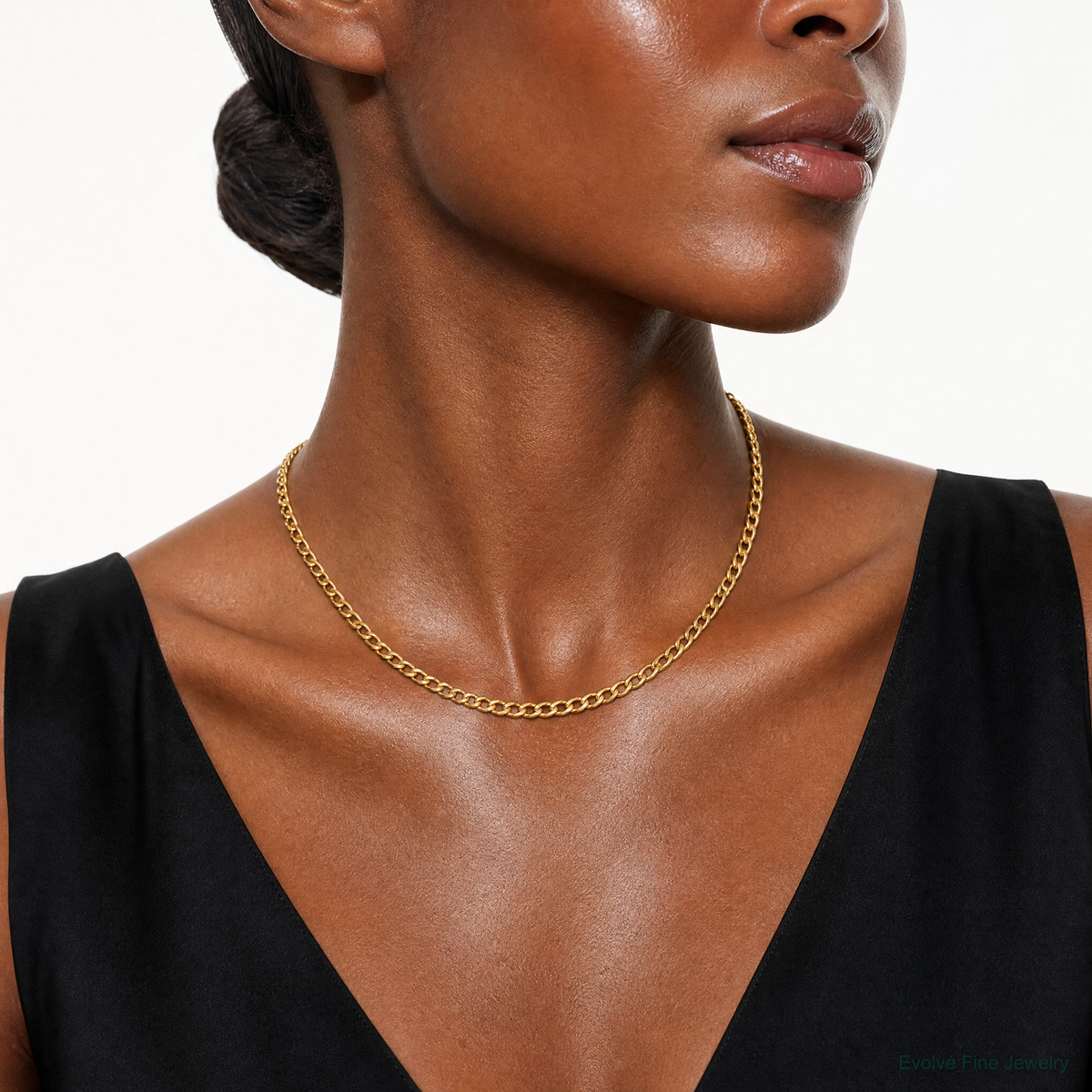 14k 2.85mm Semi-Solid Curb Chain - Model Shot