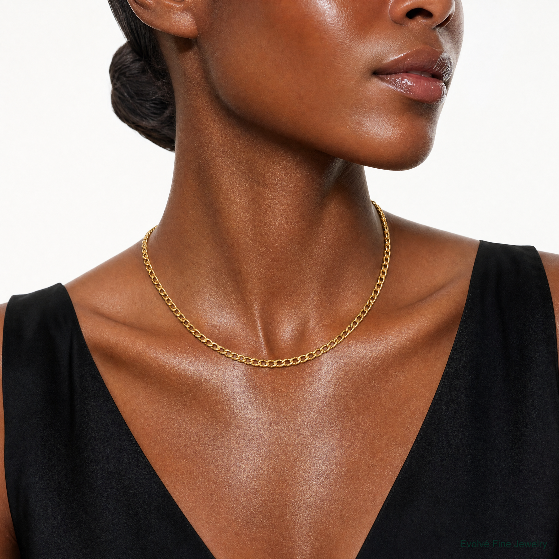 14k 2.85mm Semi-Solid Curb Chain - Model Shot