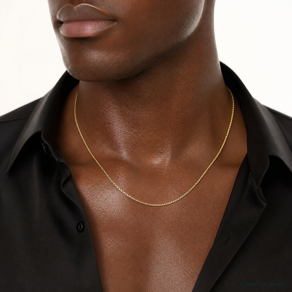 14k 1.3mm Box Chain - Model Shot