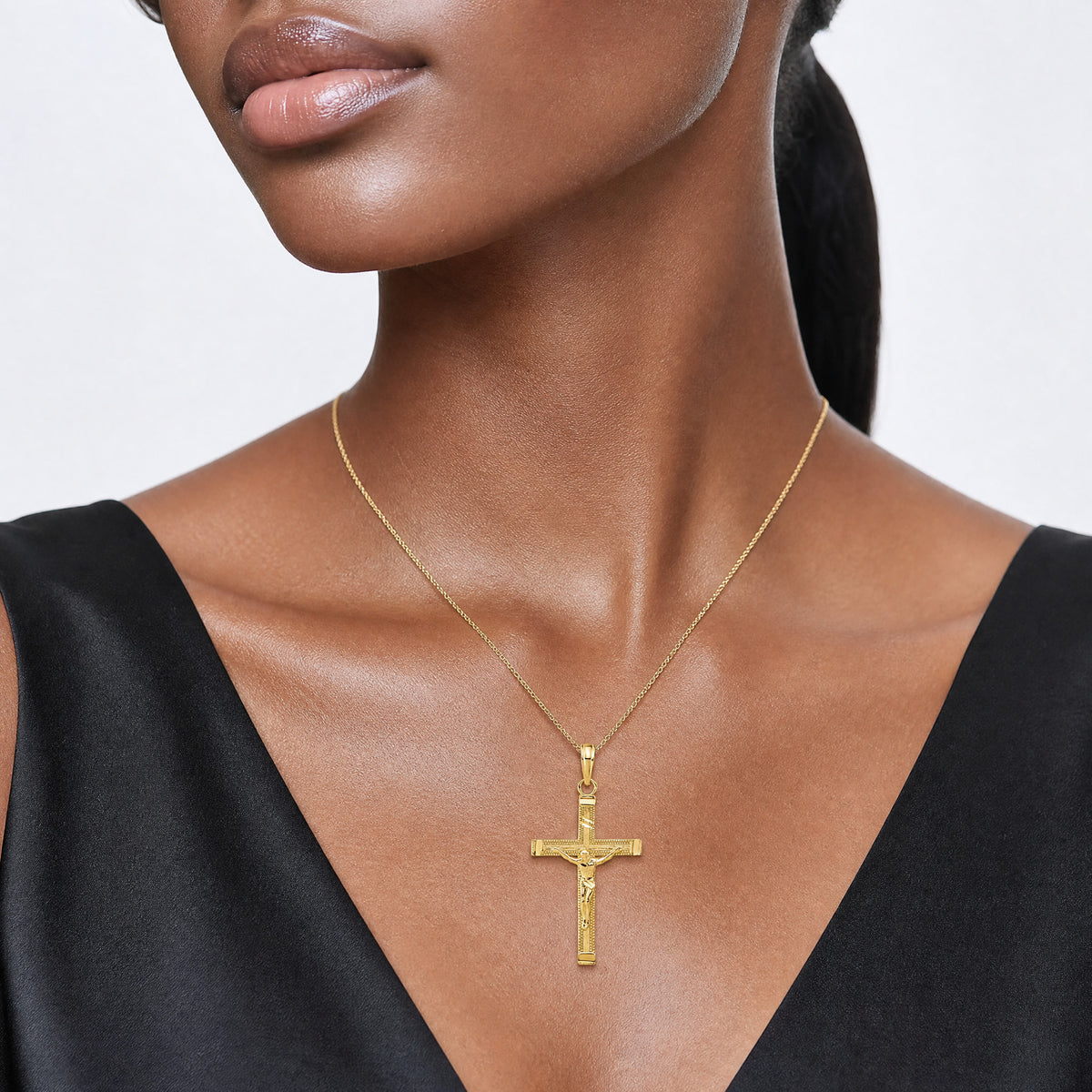 14K Diamond-cut Fancy Tipped Crucifix Pendant - Model Shot