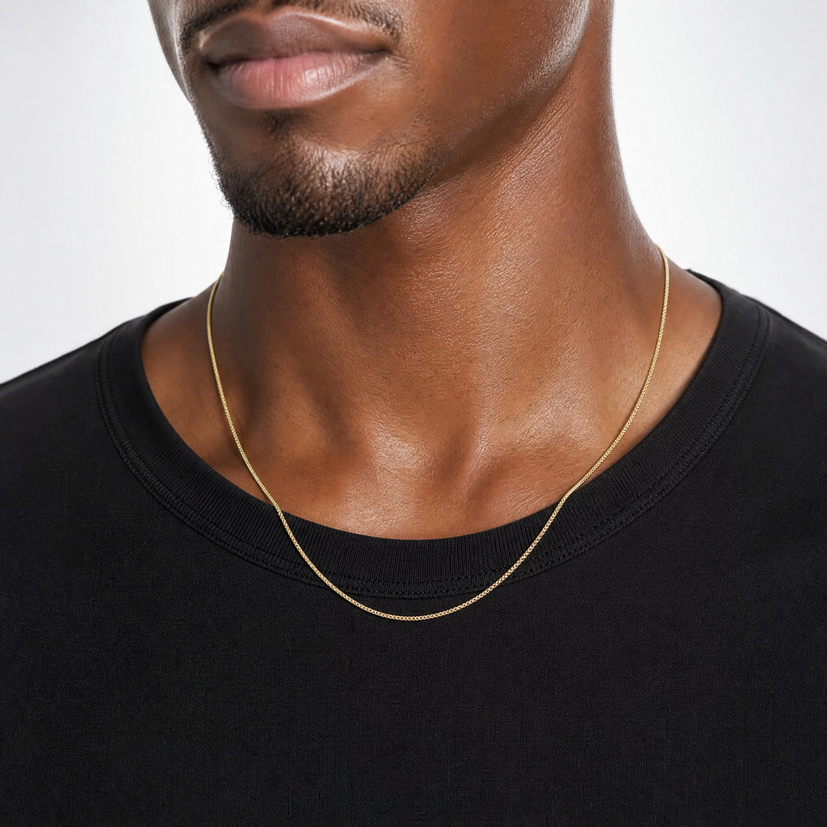 14k 1.0mm Franco Chain - Model Shot