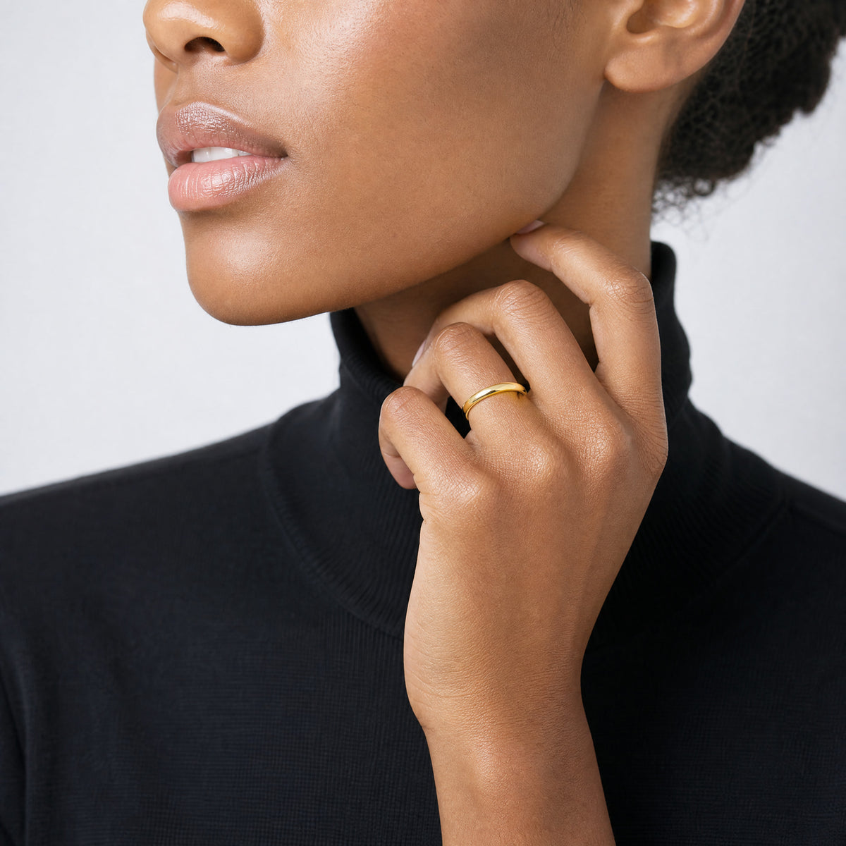 14KY 3mm LTW Half Round Band Size 4 - Model Shot