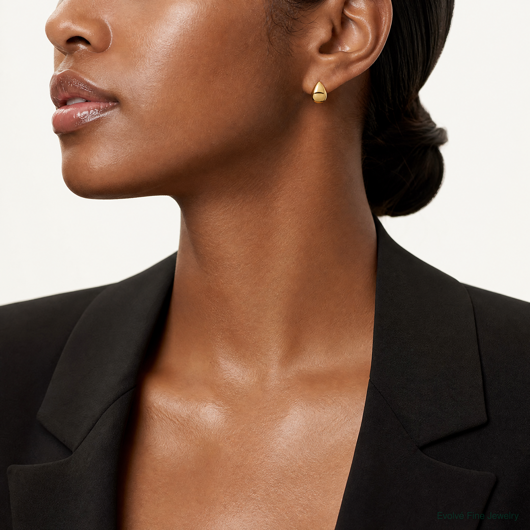 Leslie's 14K Polished Teardrop Post Earrings - Model Shot