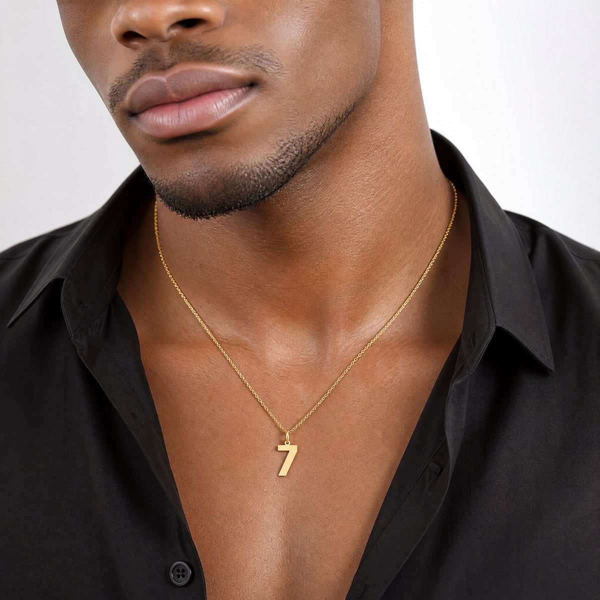 14k Medium Polished Number 7 Charm - Model Shot