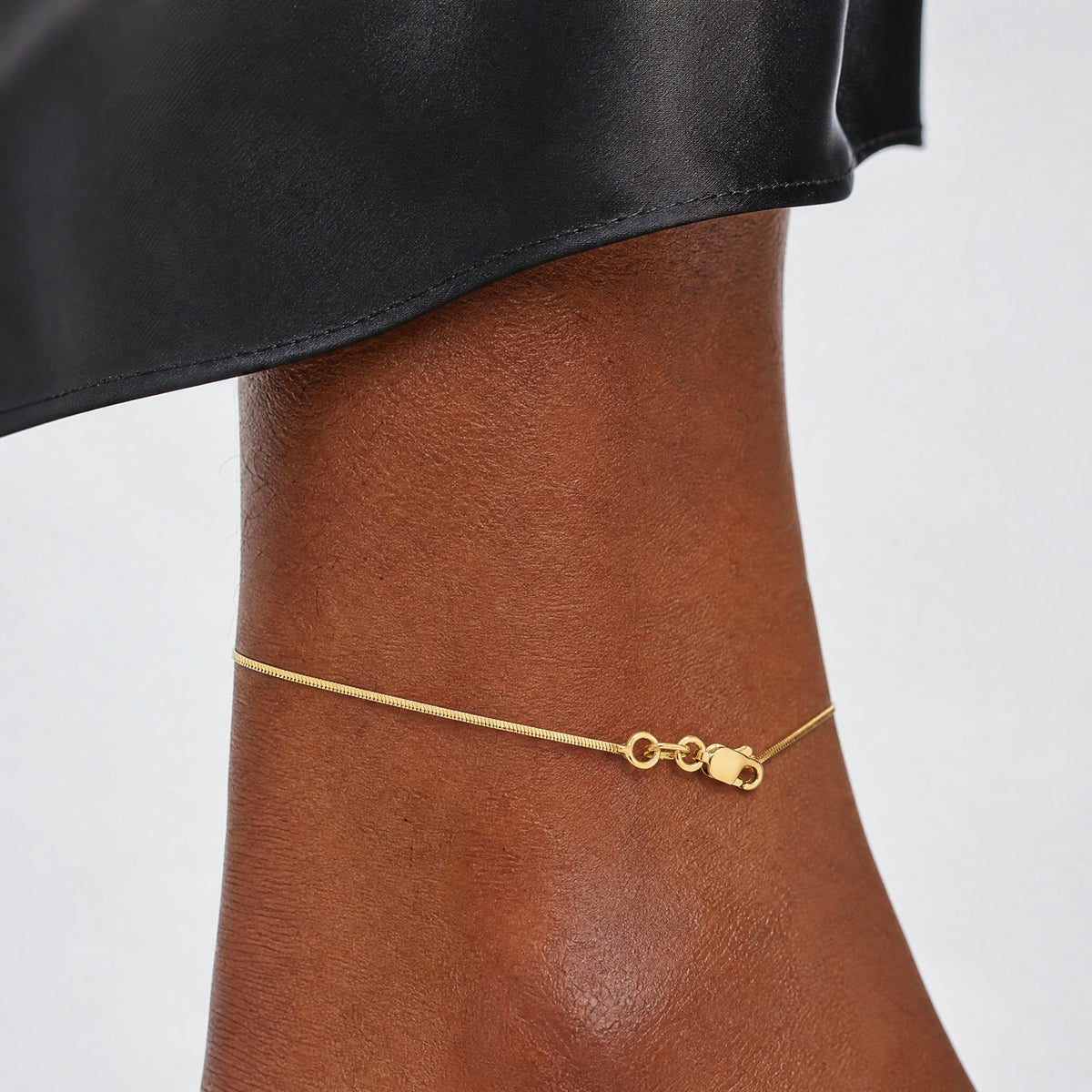 14k .6mm Octagonal Snake Chain - Model Shot