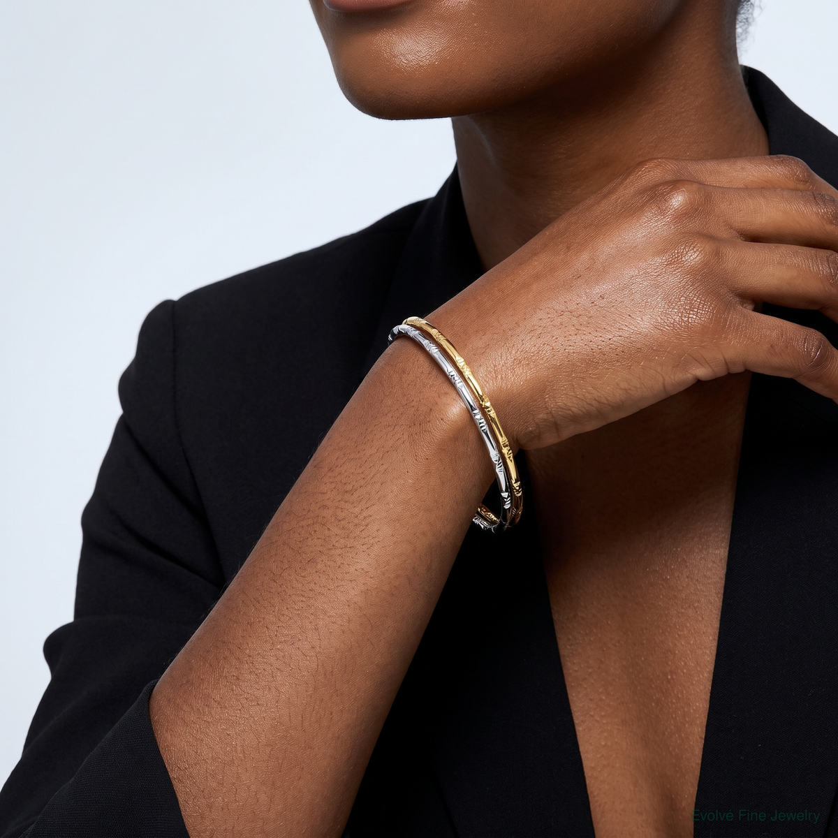 Sterling Silver Rhodium-plated Gold-tone Diamond-cut Set of 2 Bangles - Model Shot