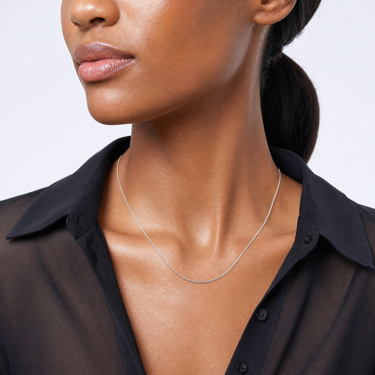 Sterling Silver Rhodium-plated 1.25mm Box Chain - Model Shot