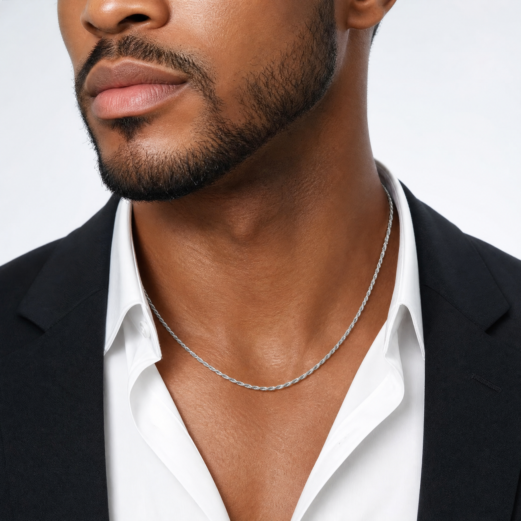 Sterling Silver 2.5mm Diamond-cut Rope Chain - Model Shot