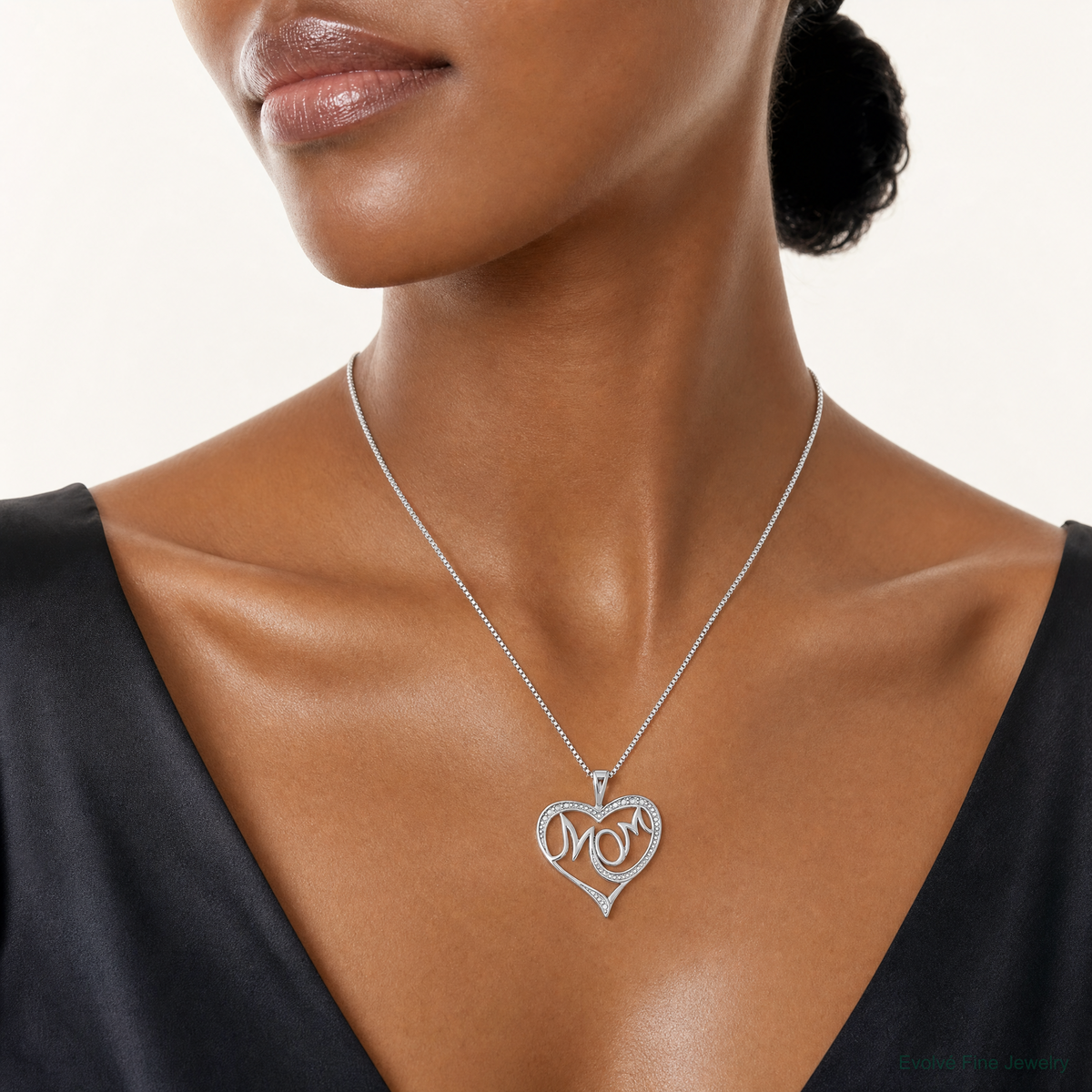 Sterling Silver Rhodium-plated Diam. Mom Necklace - Model Shot