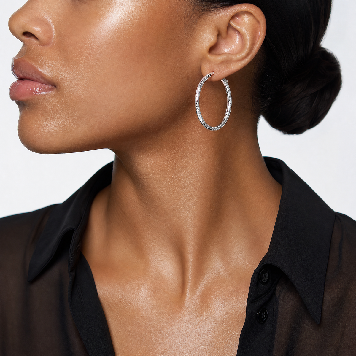 14K White Gold Diamond Cut Hoop Earrings - Model Shot