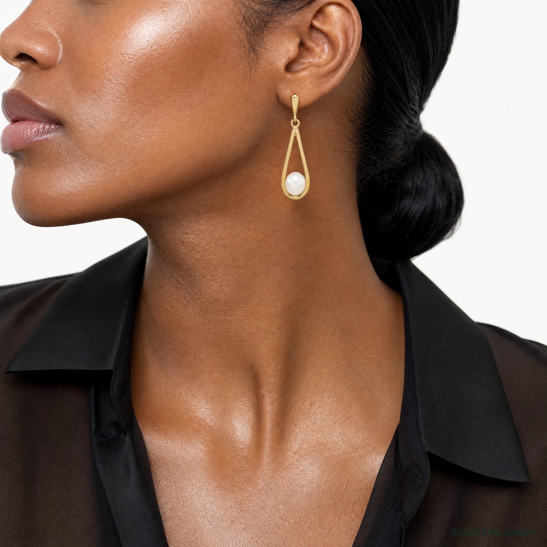 14k 5-6mm White Rice Freshwater Cultured Pearl Post Dangle Earrings - Model Shot