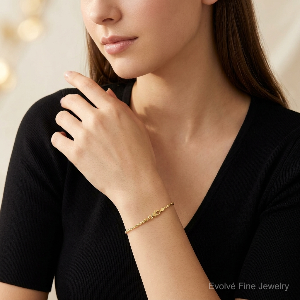 14k 1.50mm D/C Rope with Lobster Clasp Chain - Model Shot