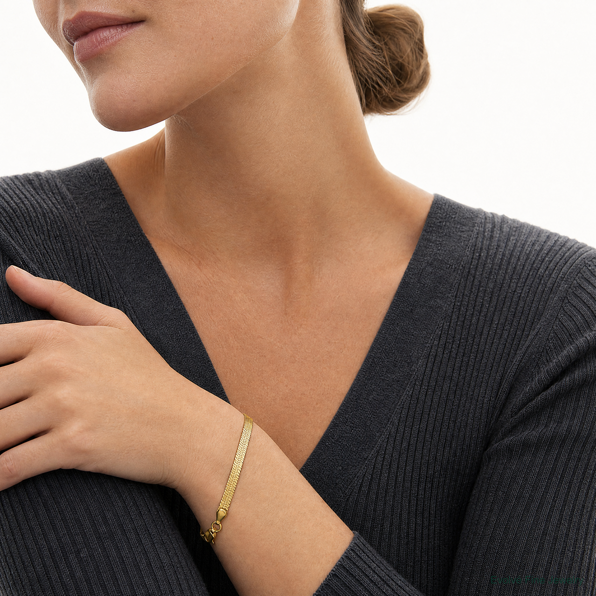 10k 3mm Silky Herringbone Chain - Model Shot