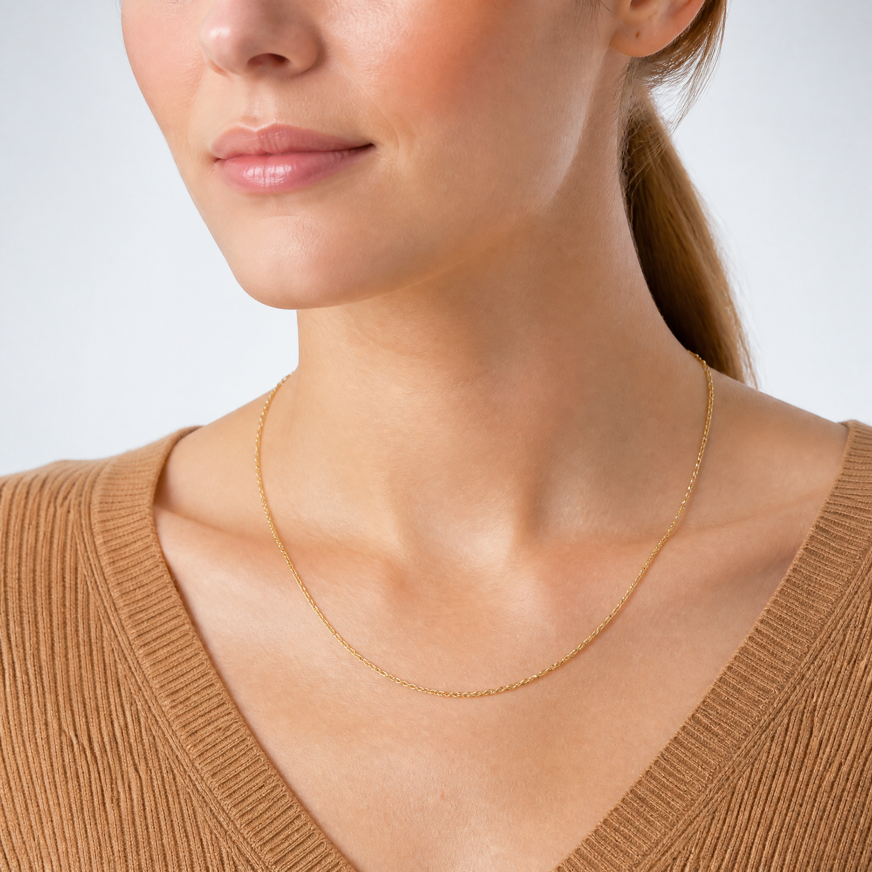 14K 1.55mm Carded Cable Rope Chain - Model Shot