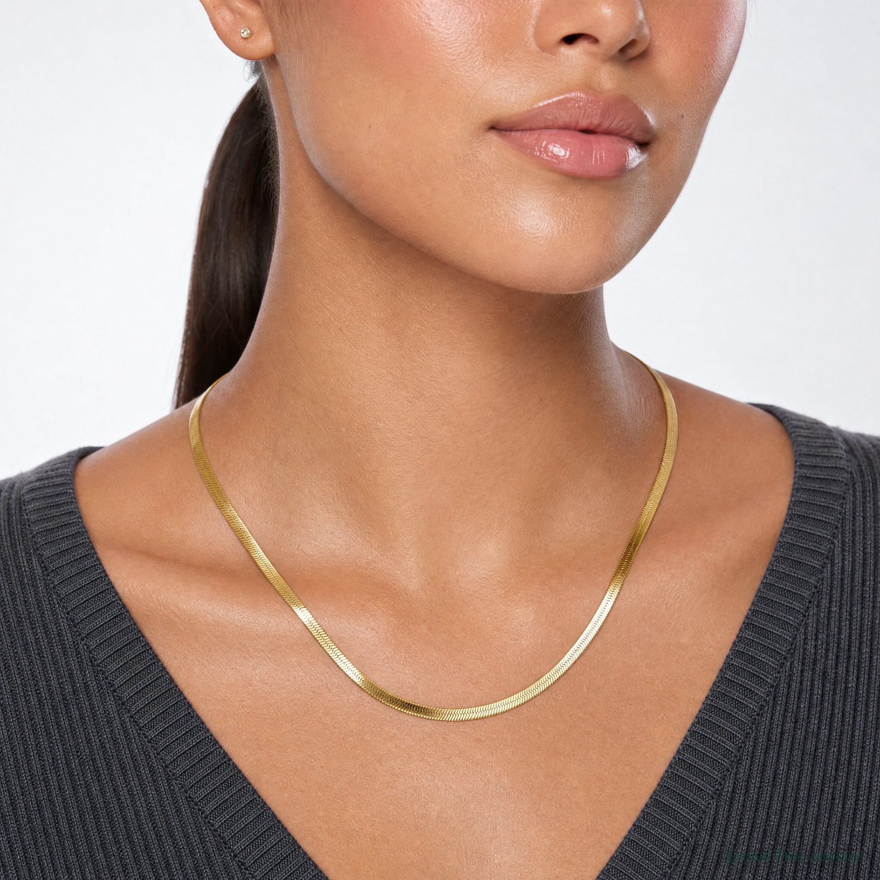 Leslie's 14k 4mm Silky Herringbone Chain - Model Shot