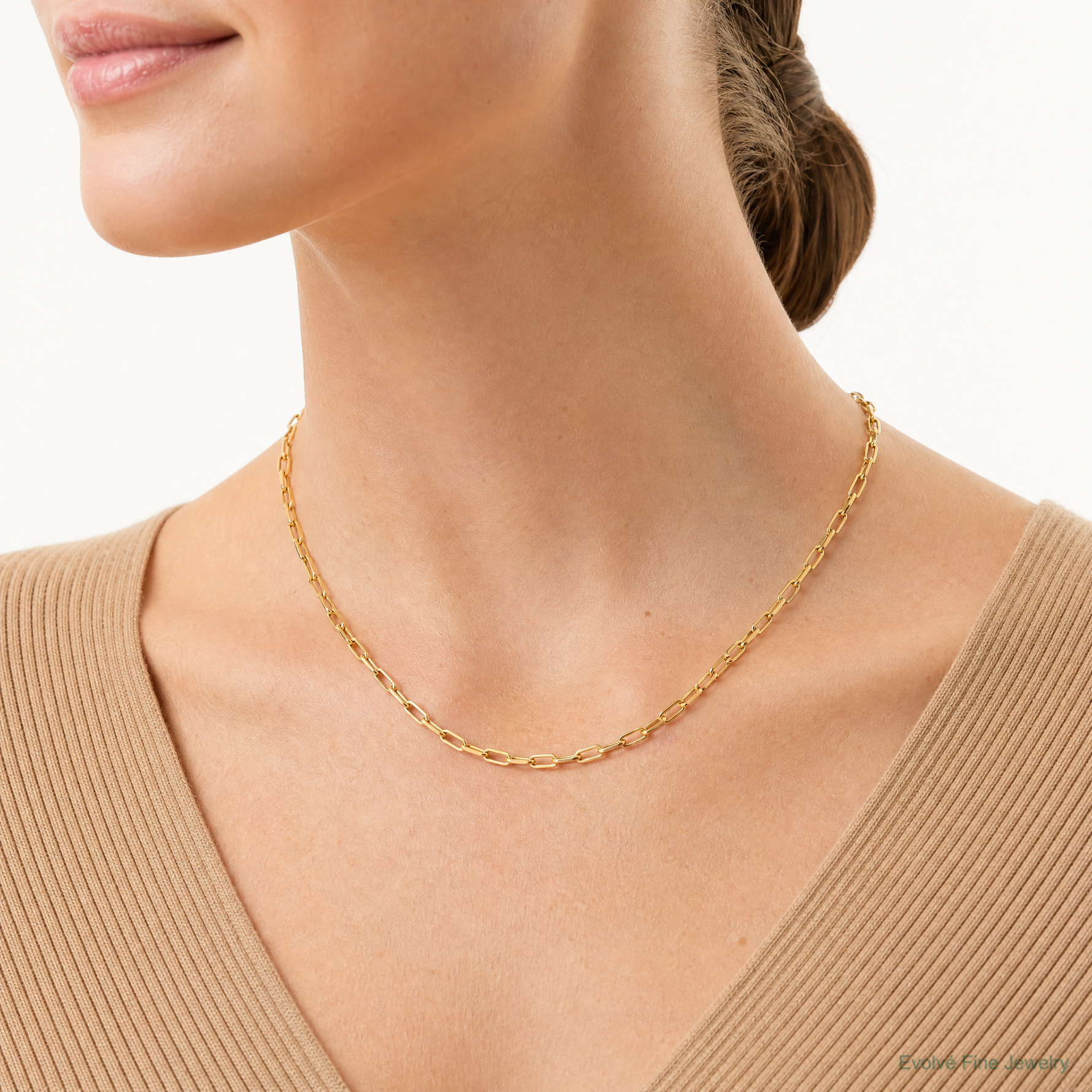 14k 3.0mm Semi-Solid Beveled Paperclip Chain - Model Shot