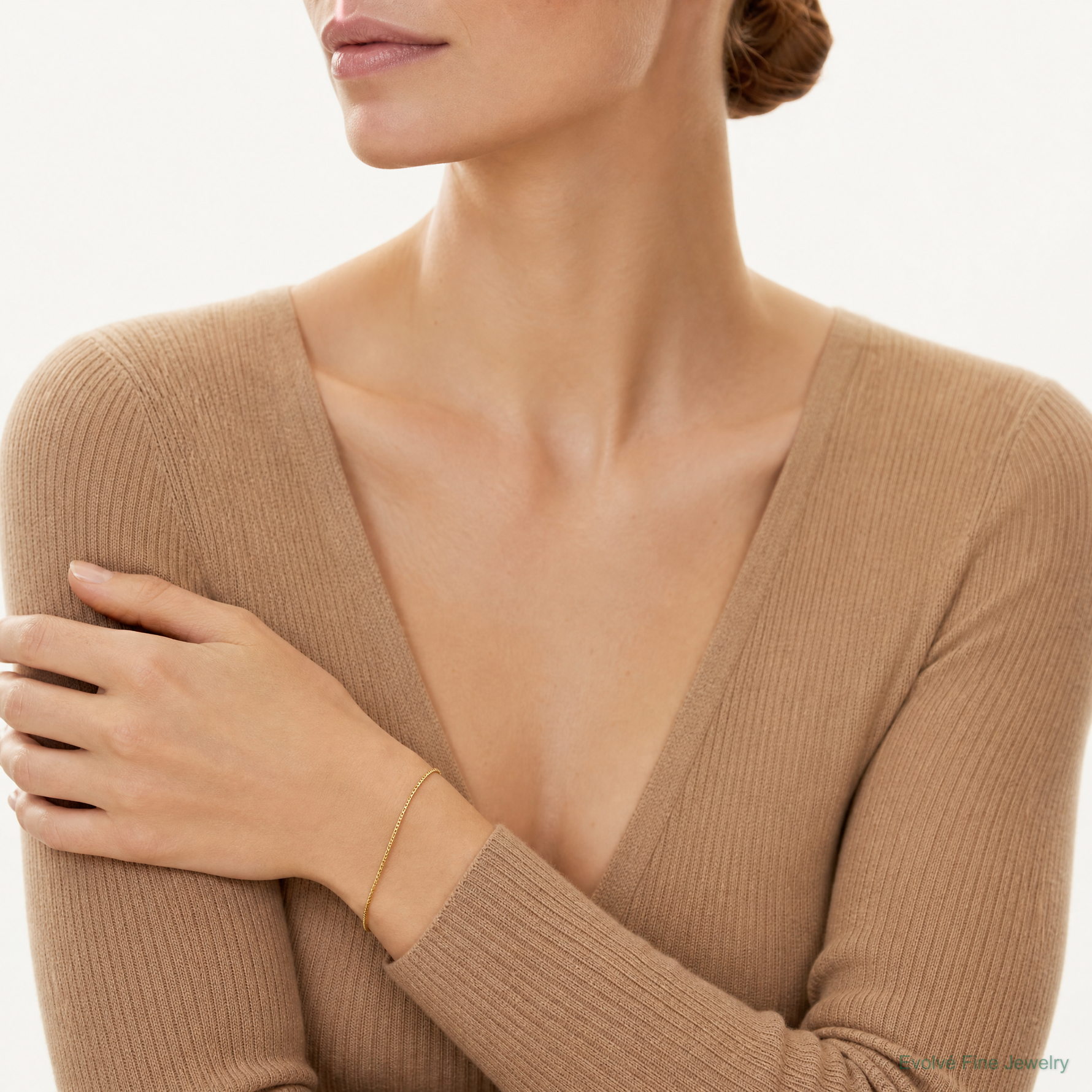 14k 1mm Box Chain - Model Shot