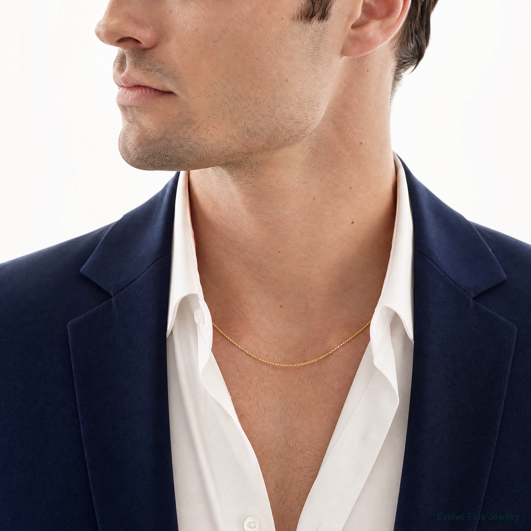 14k 1.05mm Box Chain - Model Shot