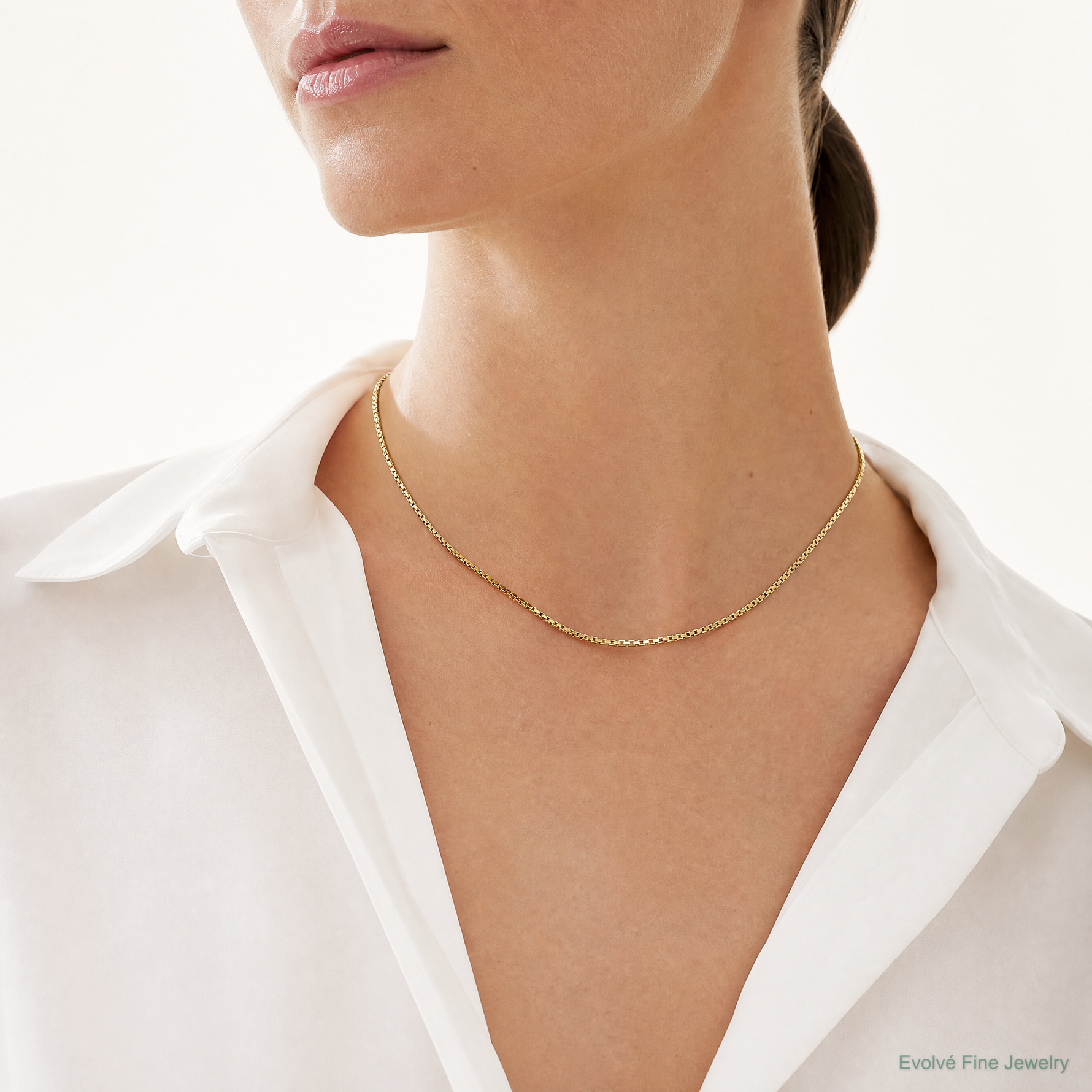 14k 1.3mm Box Chain - Model Shot