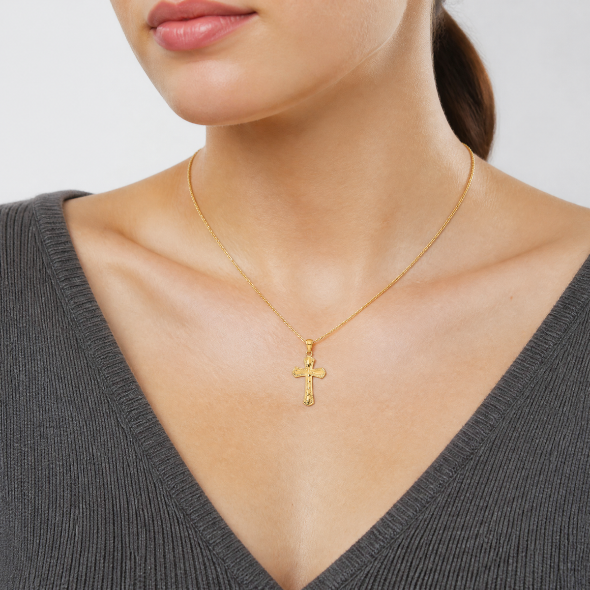 14K Diamond-cut Beveled Edges Cross Pendant - Model Shot