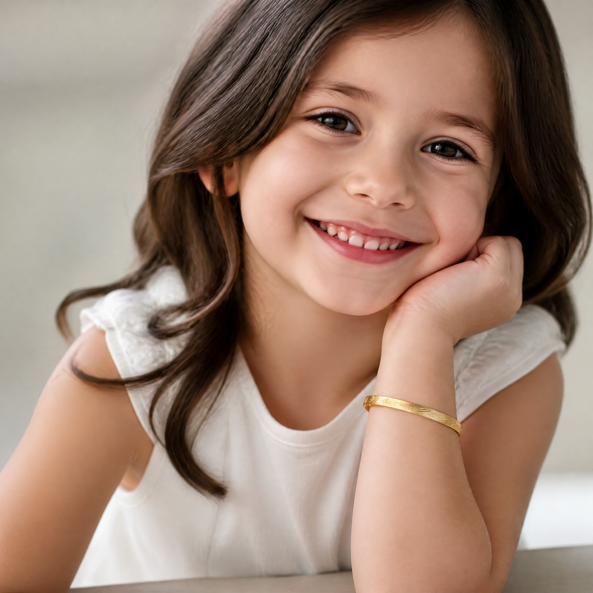 14K Madi K Polished D/C Expandable Baby Bangle - Model Shot
