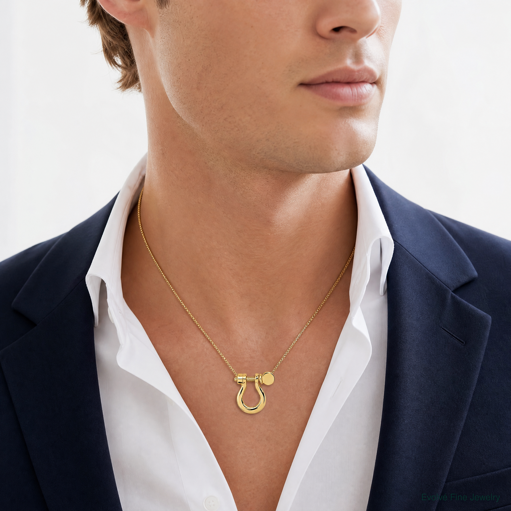14K  3D Large Shackle Link Pendant - Model Shot