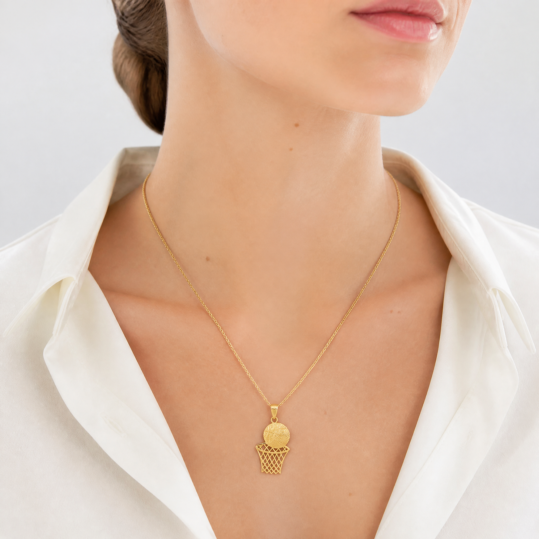 14K Diamond-Cut Basketball and Net Charm - Model Shot