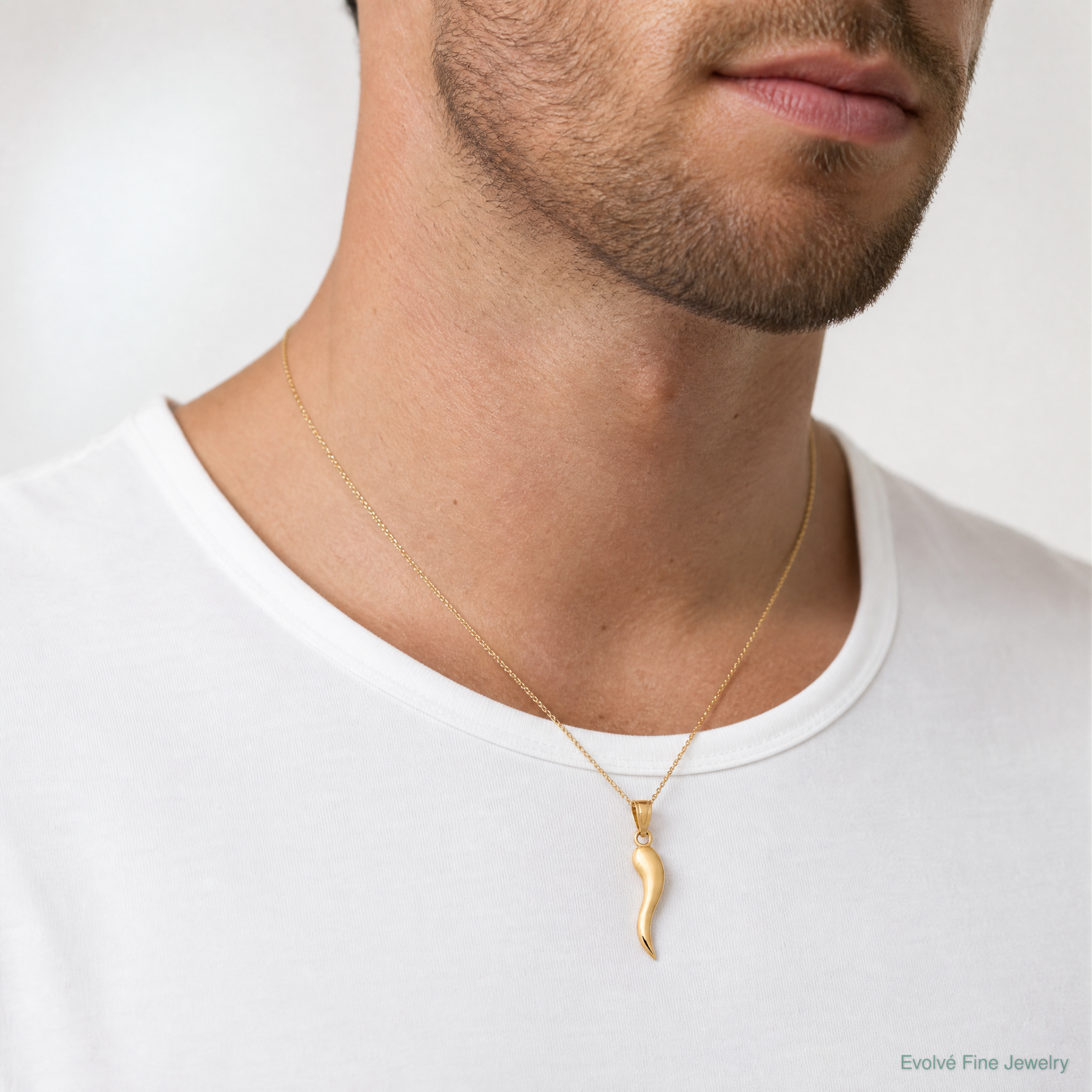 14k Italian Horn Pendant - Model Shot