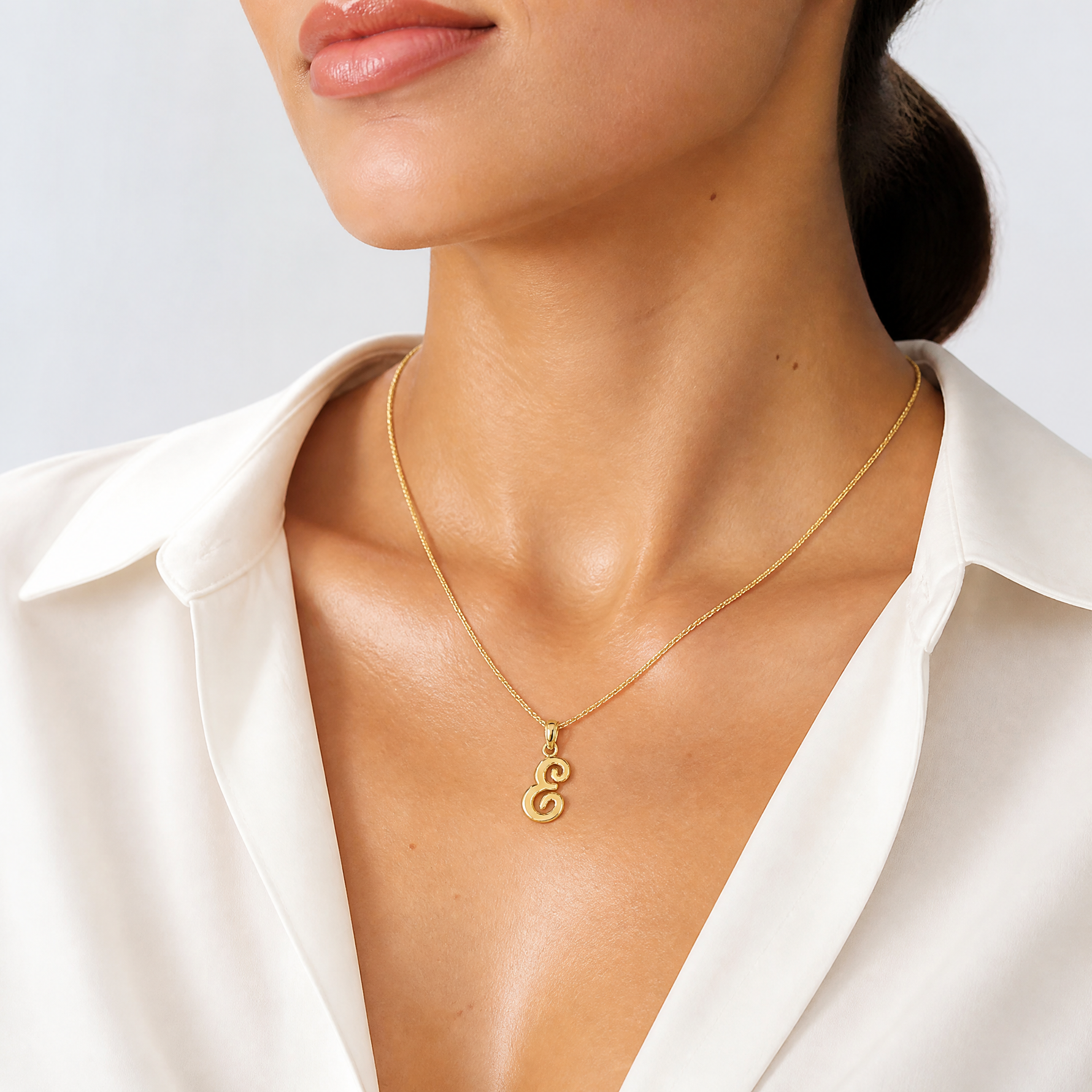 14KY Script Letter E Initial Pendant - Model Shot