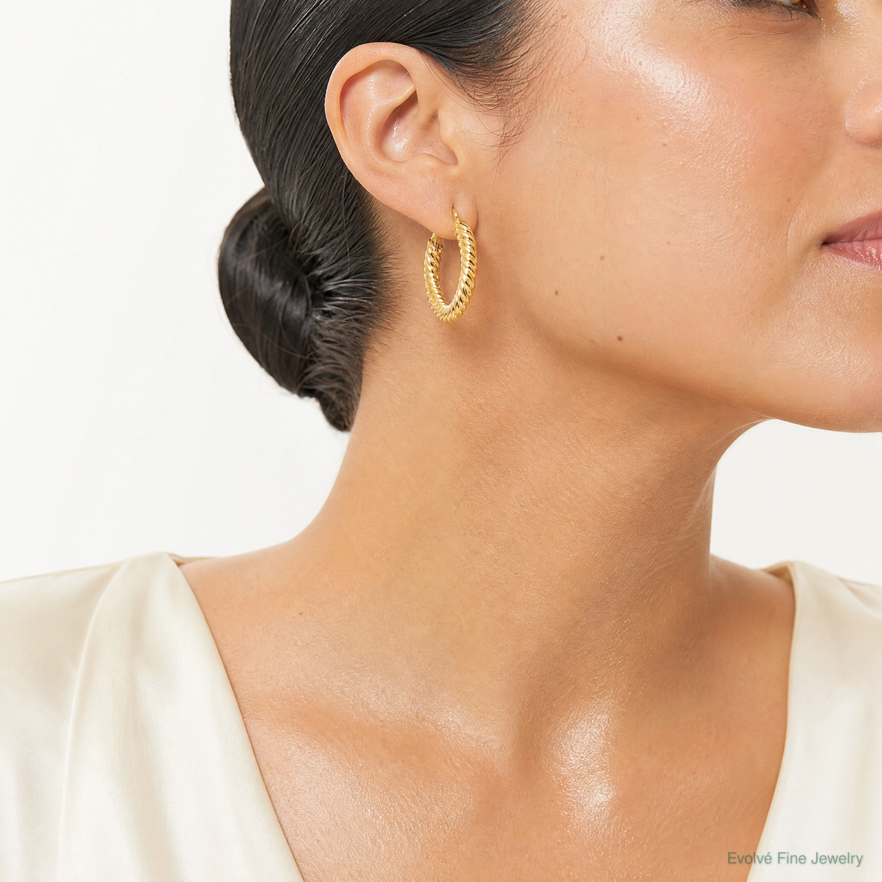 Leslie's 14K Polished Textured Hoop Earrings - Model Shot