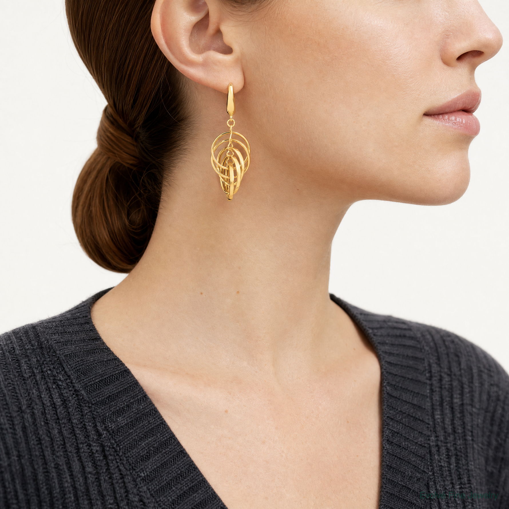Leslie's 14K Polished Circles Dangle Earrings - Model Shot