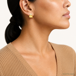 Leslie's 14K Polished Curve Post Earrings - Model Shot